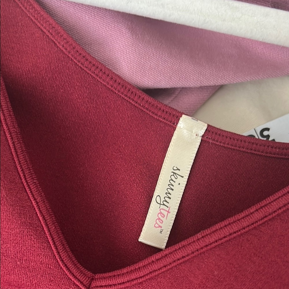 Skinnytees Red V-Neck Top